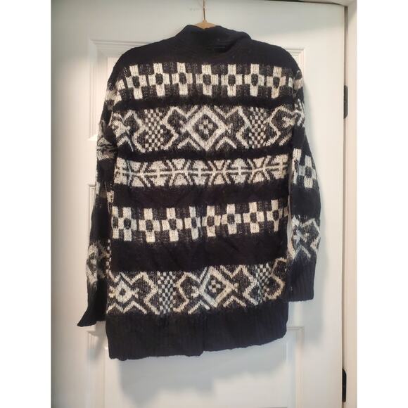 All Saints Black and White Patterned Cardigan - Picture 2 of 5